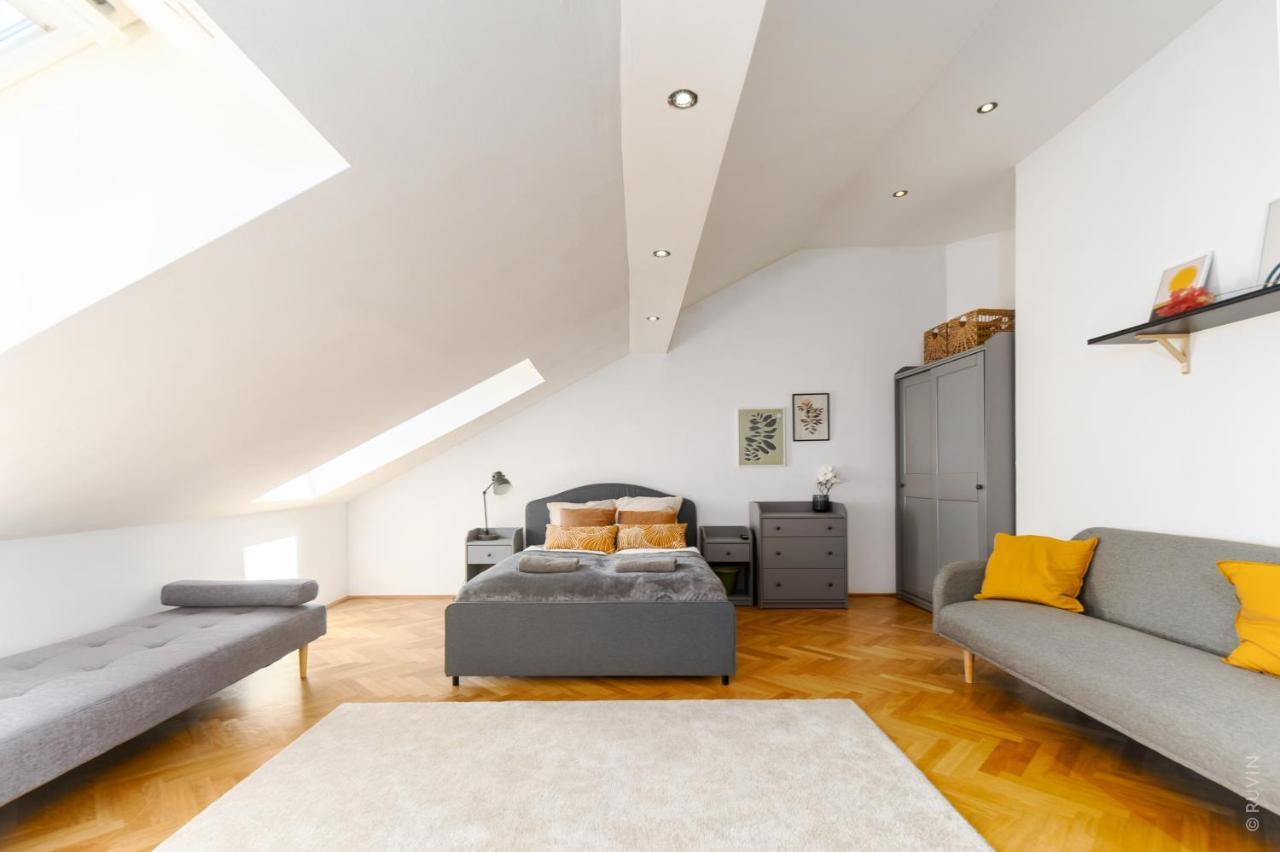 Designer Apartments, 2 Min To U1 Reumannplatz Bécs Kültér fotó